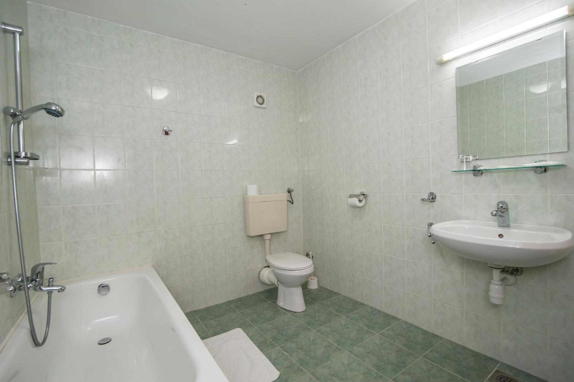 Hotel Faraon Celje Kamer foto