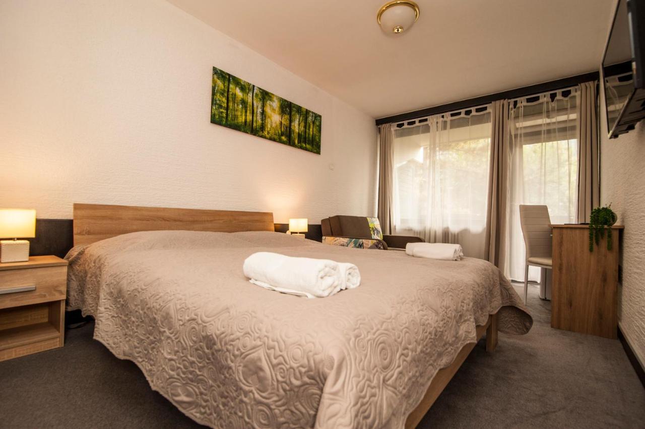 Hotel Faraon Celje Buitenkant foto