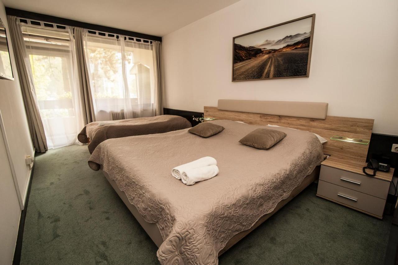 Hotel Faraon Celje Buitenkant foto
